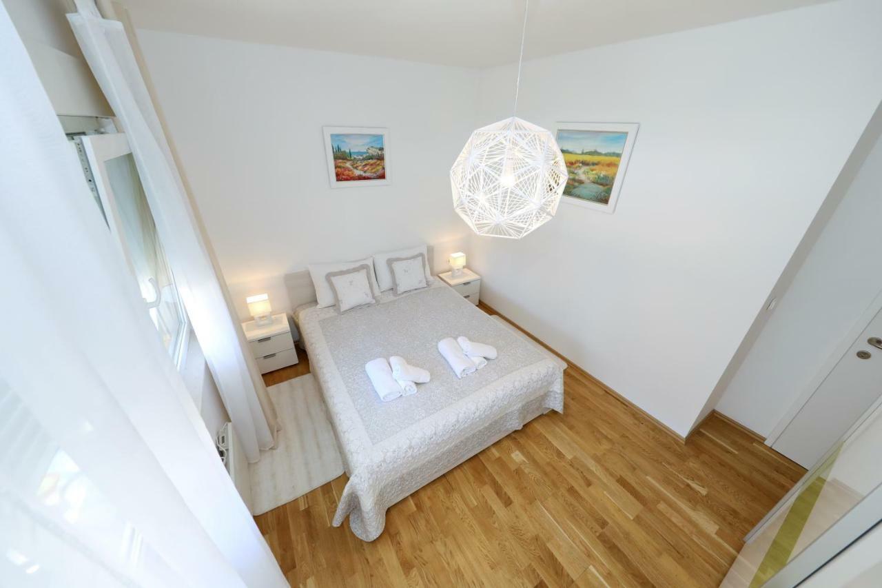 Apriori Apartments - Free Parking Zadar Exteriör bild